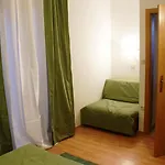 Deak Komarna Apartament *
