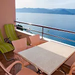 Deak Komarna Apartament Klek