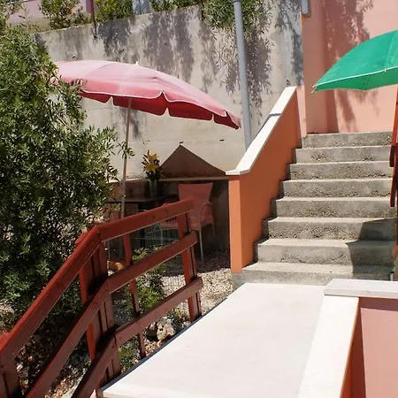 Deak Komarna Apartament Klek