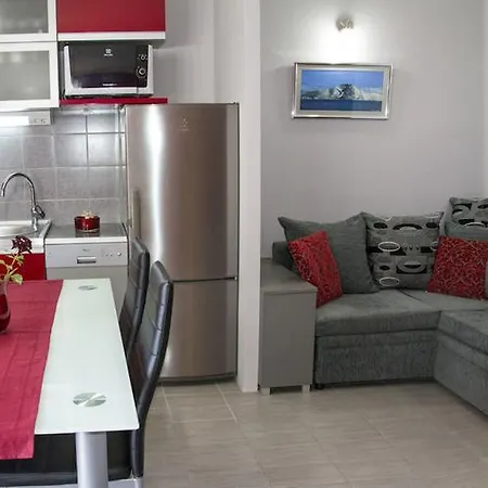 Deak Komarna Apartment Klek