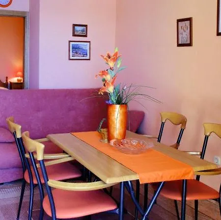 Apartman Deak Komarna Klek